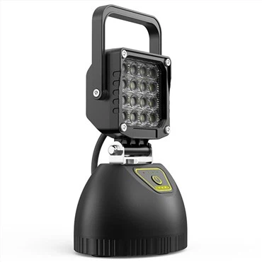 Đèn làm việc chạy bằng pin với đế từ tính