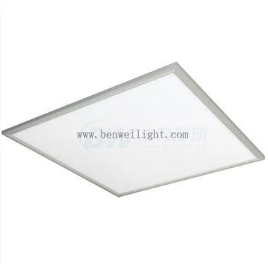 Bảng điều khiển đèn LED có đèn nền 600x600