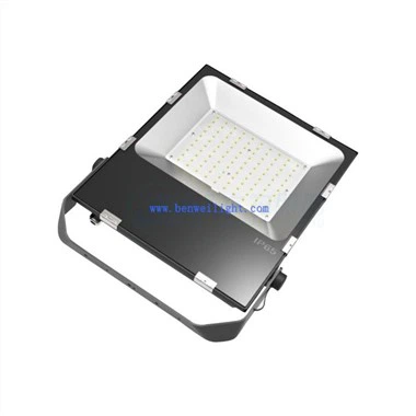 Chân đế ba chân đèn LED Flood Light