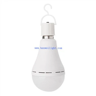 Bóng đèn Led có thể sạc lại với pin dự phòng